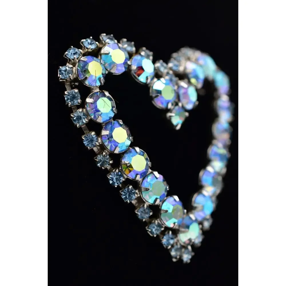 Vintage Crystal Heart Pin Brooch Blue Aurora Borealis Prong Rhinestone 60s BinBI